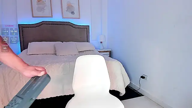 valka wolfe online show from December 5, 1:53 pm