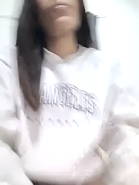 Snapshot of Cositarica_69 chatting on November 26, 5:18 am Cositarica 69 online show from November 26, 5:18 am