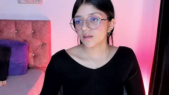 Snapshot of lana_dol chatting on March 14, 1:35 pm lana dol online show from March 14, 1:35 pm