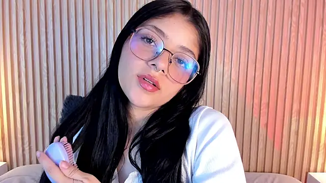 Snapshot of lana_dol chatting on September 25, 12:11 pm lana dol online show from September 25, 12:11 pm