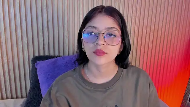Snapshot of lana_dol chatting on October 17, 12:40 pm lana dol online show from October 17, 12:40 pm