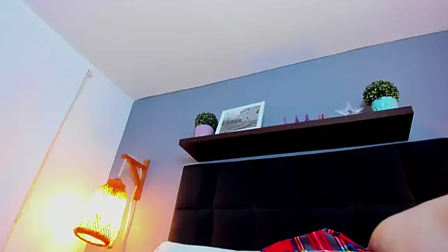 noaah brown online show from February 12, 5:58 pm