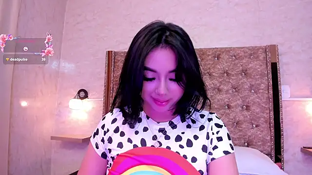 Snapshot of gaby_desire777 chatting on March 5, 3:18 am gaby desire777 online show from March 5, 3:18 am