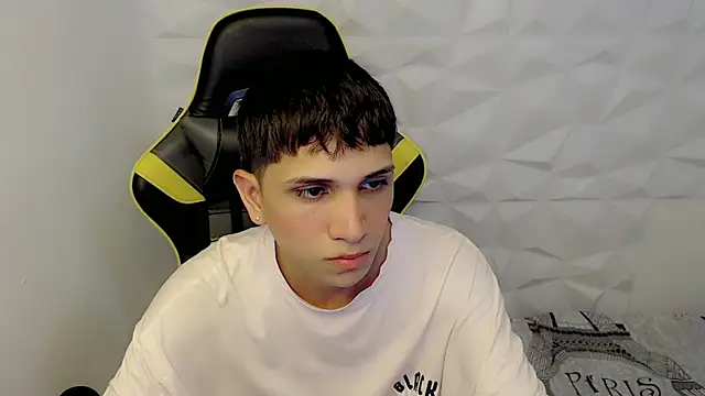 Brayan lopezz online show from January 25, 12:47 pm