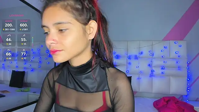 Snapshot of Salome_rouse1 chatting on October 4, 8:54 pm Salome rouse1 online show from October 4, 8:54 pm