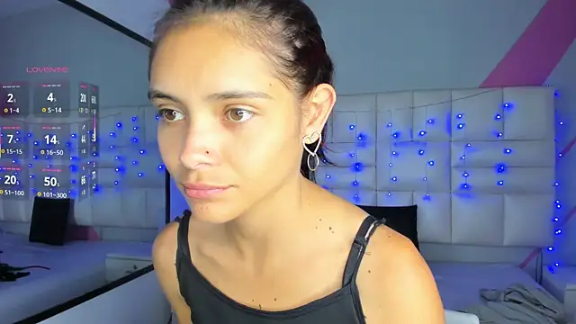 Snapshot of Salome_rouse1 chatting on September 9, 9:35 pm Salome rouse1 online show from September 9, 9:35 pm