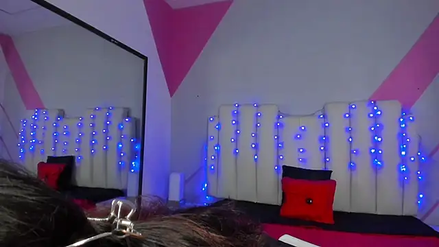 Salome rouse1 online show from November 20, 7:47 pm