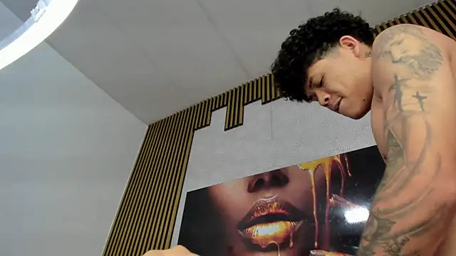 Nathasha gghh online show from February 27, 3:59 pm