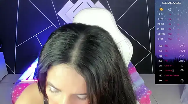 sofiakey online show from December 30, 2:53 am