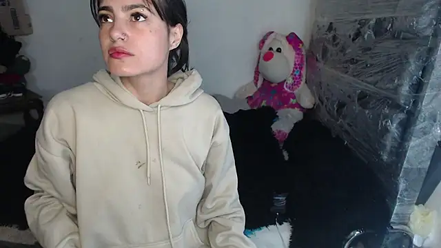 skinny sweet2411 online show from November 28, 12:49 pm