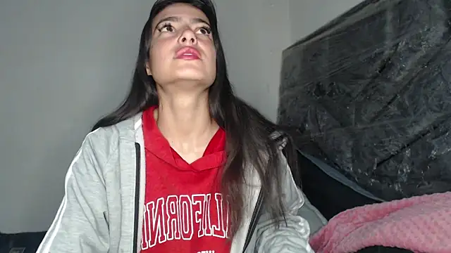 skinny sweet2411 online show from January 11, 12:23 pm