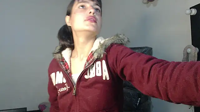 skinny sweet2411 online show from February 9, 12:47 pm