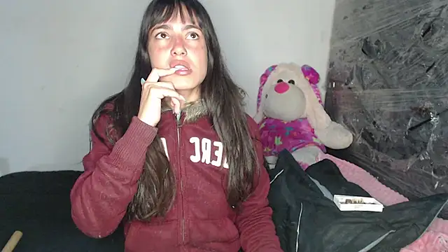 skinny sweet2411 online show from February 2, 6:29 pm