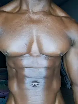 MIGHTY MAGNUM online show from January 31, 8:33 pm