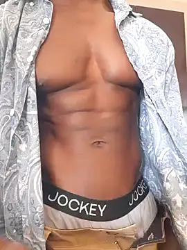 MIGHTY MAGNUM online show from January 15, 4:00 pm