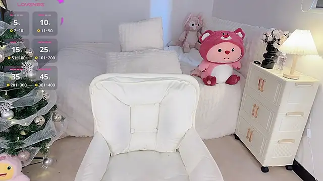 Snapshot of Lucky-susuBB chatting on January 5, 6:13 am Lucky-susuBB online show from January 5, 6:13 am