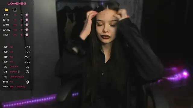 Snapshot of SweetyDeviliya chatting on September 12, 12:38 pm SweetyDeviliya online show from September 12, 12:38 pm
