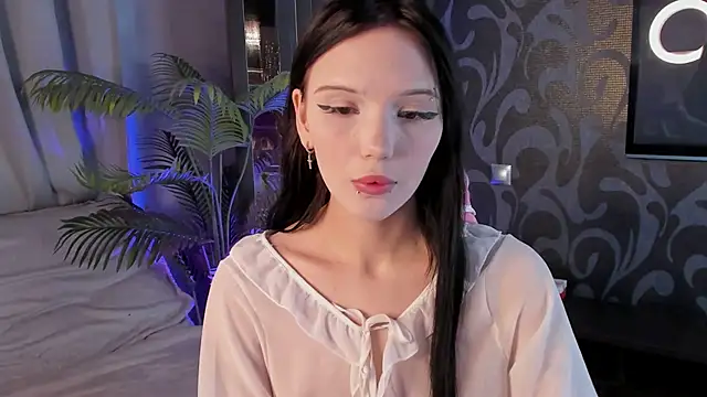 AliceBrunne online show from March 6, 6:08 am