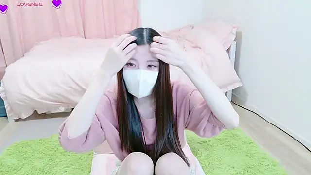 Snapshot of MARIAo0 chatting on February 2, 5:32 am MARIAo0 online show from February 2, 5:32 am