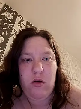 CurvyMilf1992 online show from October 11, 12:00 am