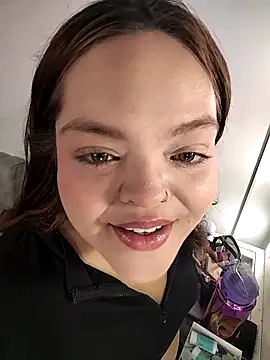 Dakota-Bruce online show from December 15, 3:07 pm