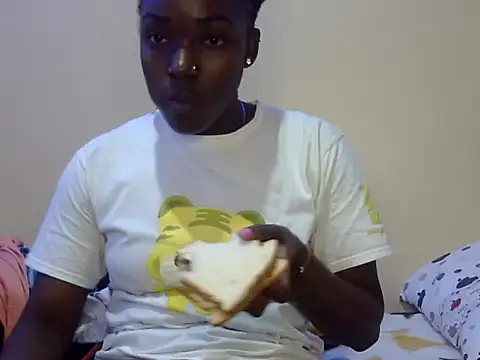 Chichii- online show from January 17, 10:56 pm