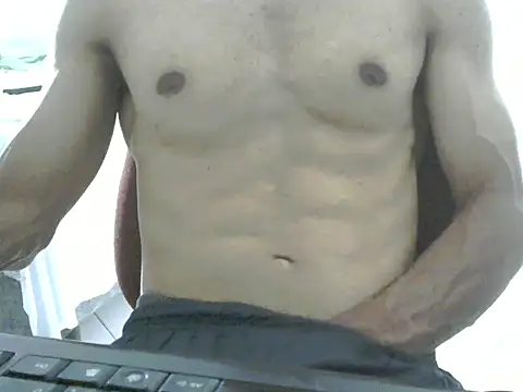 Snapshot of bbehemothh chatting on February 15, 7:28 pm bbehemothh online show from February 15, 7:28 pm