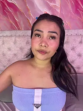 Snapshot of Rousse_blue chatting on November 26, 3:50 am Rousse blue online show from November 26, 3:50 am