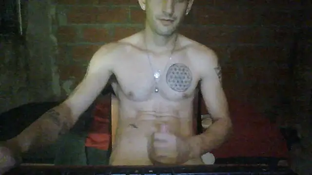 Snapshot of elsaiya chatting on March 6, 3:56 am elsaiya online show from March 6, 3:56 am