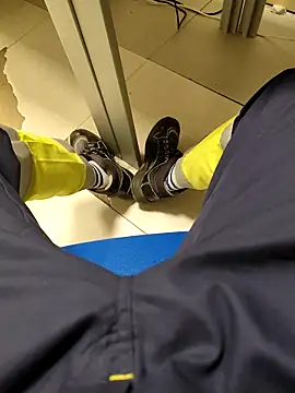 coppiapazza online show from February 27, 6:24 am