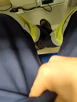 coppiapazza online show from January 18, 7:37 pm