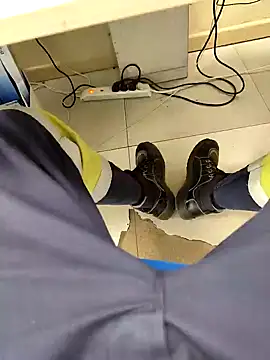 coppiapazza online show from February 6, 8:39 am