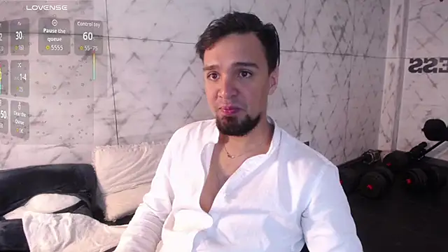 Edward max online show from November 30, 8:31 pm