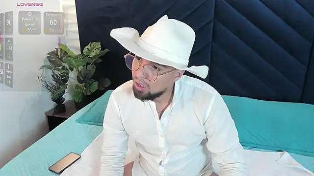 Edward max online show from March 20, 3:40 am