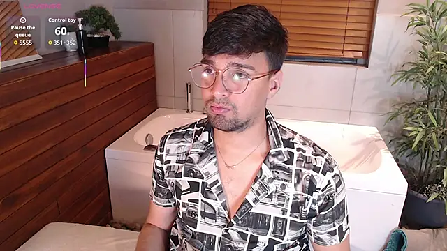 Edward max online show from April 8, 3:30 am