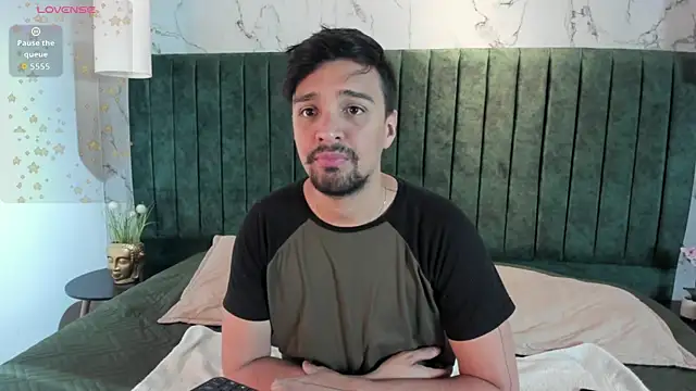 Edward max online show from January 13, 3:32 am