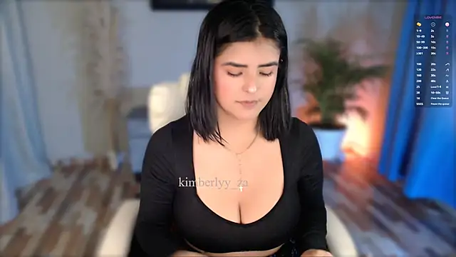 Snapshot of kim_zaratte chatting on September 25, 1:11 am kim zaratte online show from September 25, 1:11 am