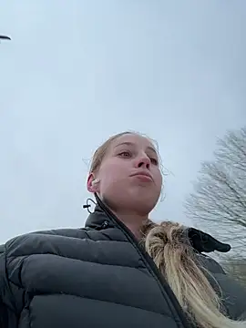 Hr Frk Olsen online show from February 7, 2:25 pm