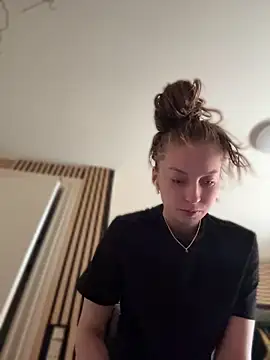 Hr Frk Olsen online show from June 8, 10:38 am