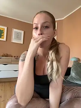 Hr Frk Olsen online show from September 20, 11:37 am