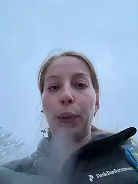 Hr Frk Olsen online show from February 22, 4:41 pm