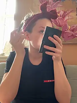 Hr Frk Olsen online show from October 29, 10:58 am