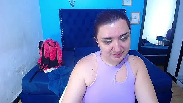 Snapshot of kinky_redhead18 chatting on October 10, 1:45 pm kinky redhead18 online show from October 10, 1:45 pm