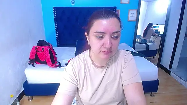 Snapshot of kinky_redhead18 chatting on November 5, 1:58 pm kinky redhead18 online show from November 5, 1:58 pm