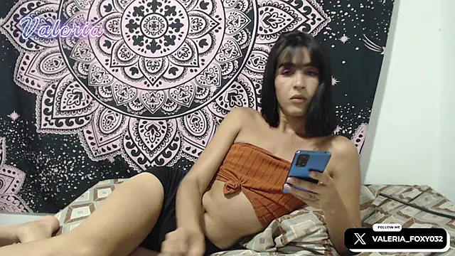 Snapshot of liissa_0 chatting on May 25, 2:22 am liissa 0 online show from May 25, 2:22 am