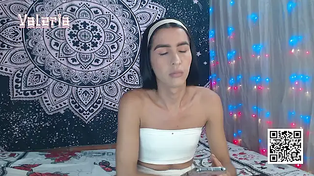 liissa 0 online show from February 11, 3:01 pm