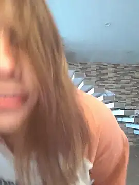 Snapshot of Elsa_sweet chatting on July 8, 1:56 pm Elsa sweet online show from July 8, 1:56 pm