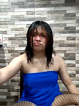 Snapshot of Elsa_sweet chatting on July 13, 12:43 am Elsa sweet online show from July 13, 12:43 am