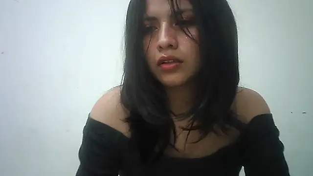 Snapshot of Elsa_sweet chatting on January 22, 3:41 am Elsa sweet online show from January 22, 3:41 am