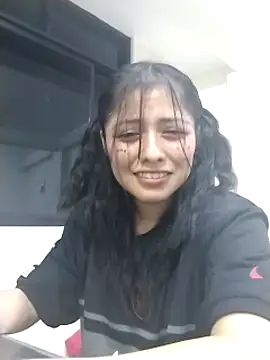 Snapshot of Elsa_sweet chatting on March 6, 3:13 am Elsa sweet online show from March 6, 3:13 am